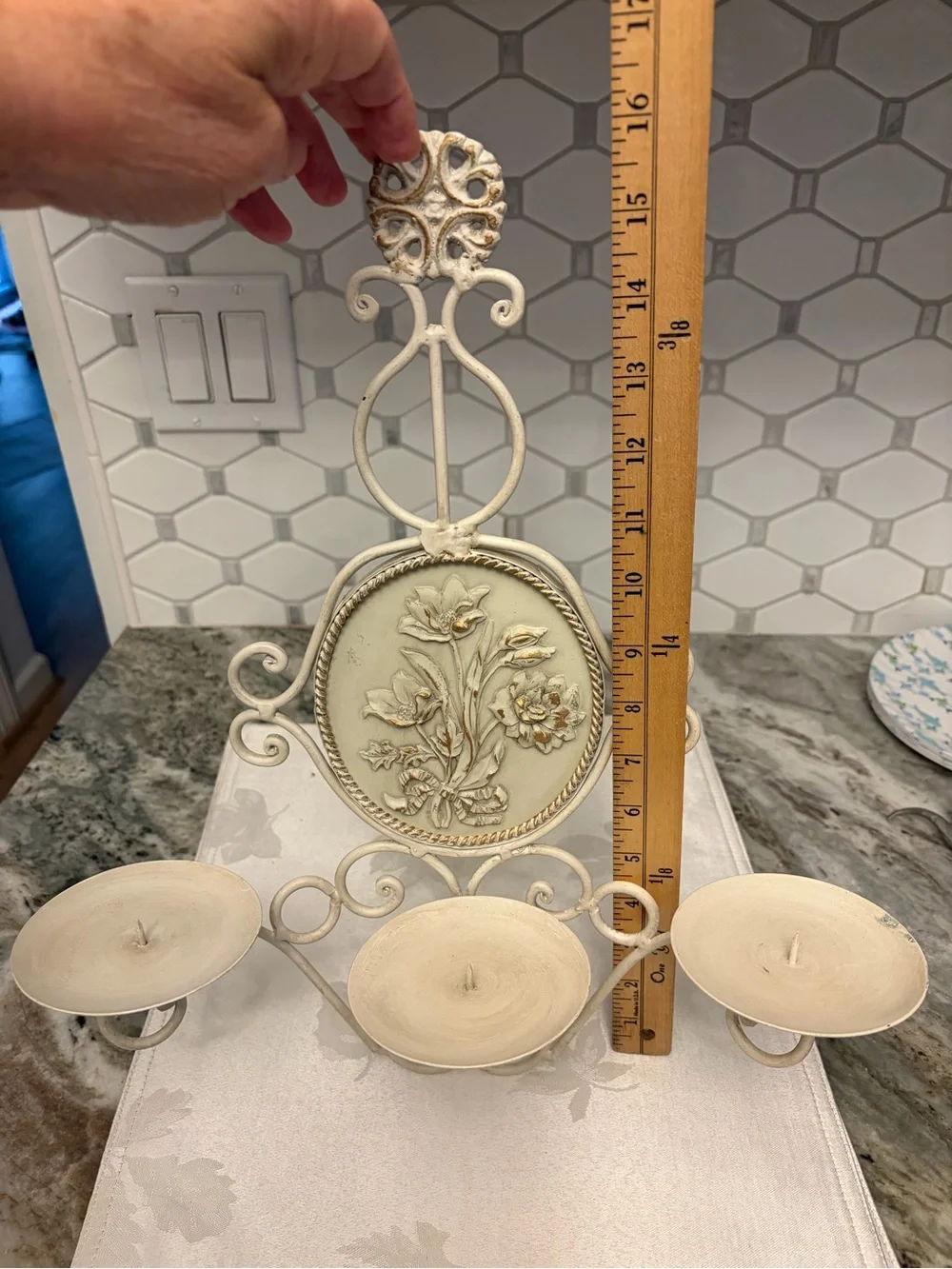 N/A decorative cream